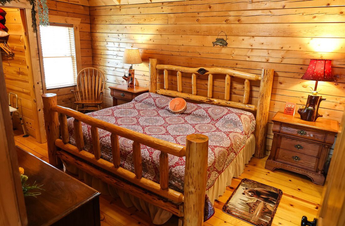 Photo of Bedroom in Blue Eye