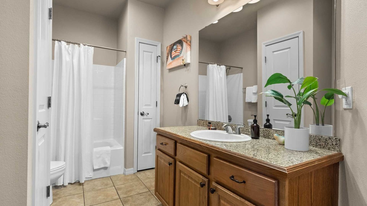 Photo of Bathroom in Hollister