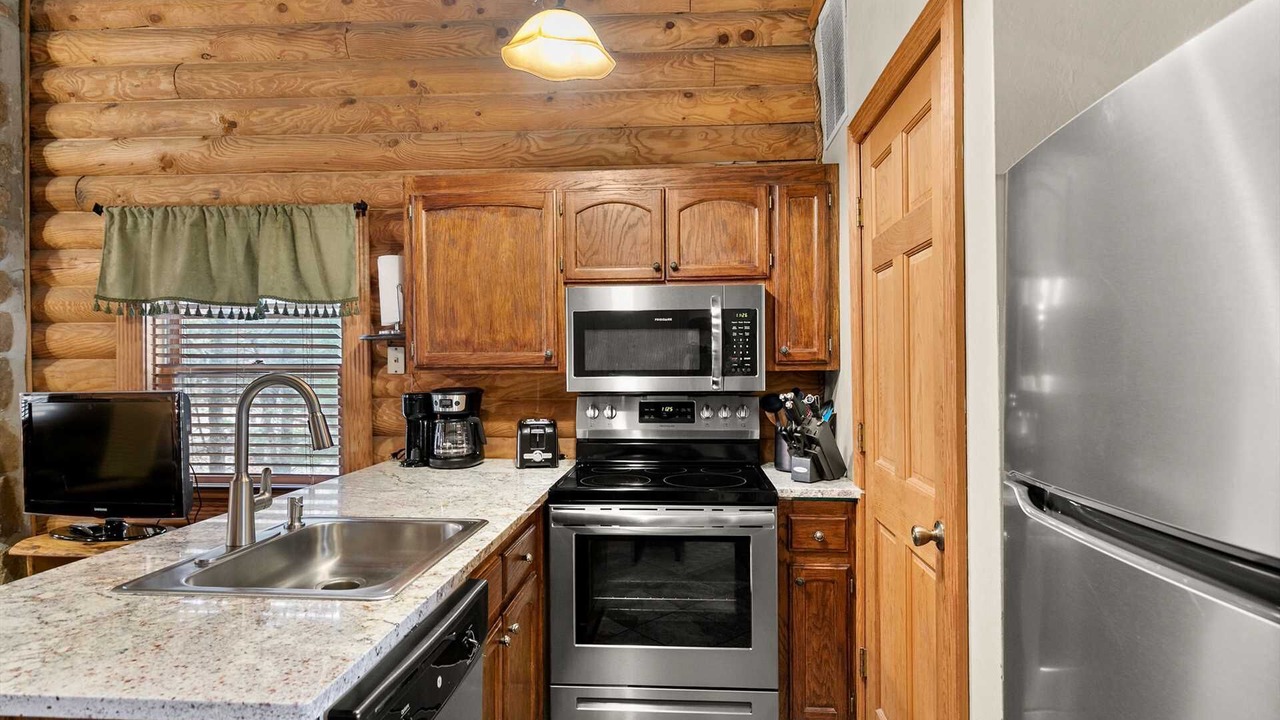 Photo of Kitchen in Branson Theater District