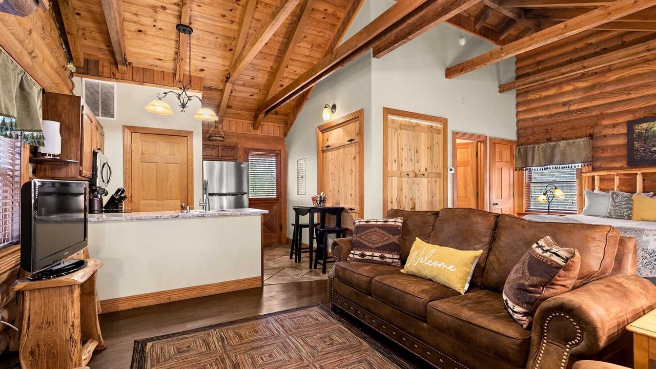 Photo of Livingroom in Branson Theater District