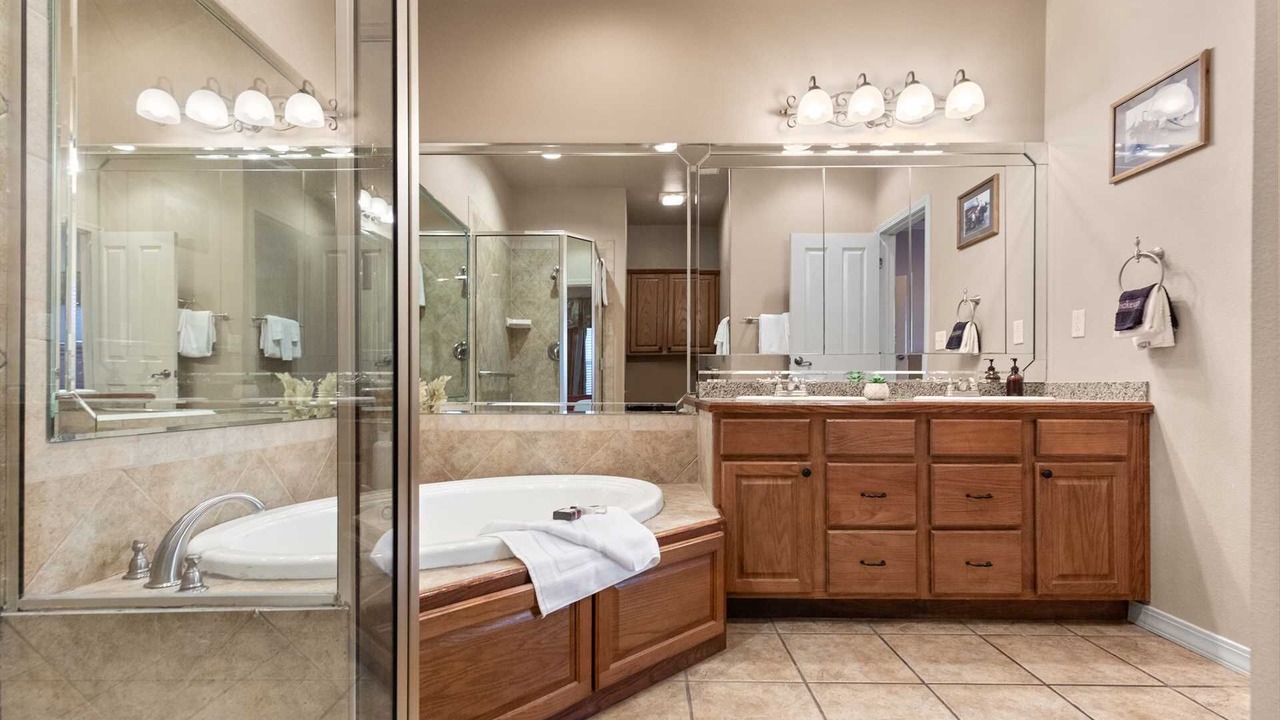 Photo of Bathroom in Hollister