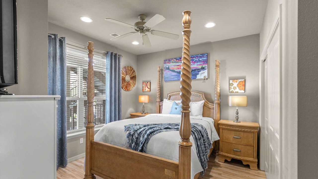 Photo of Bedroom in Hollister