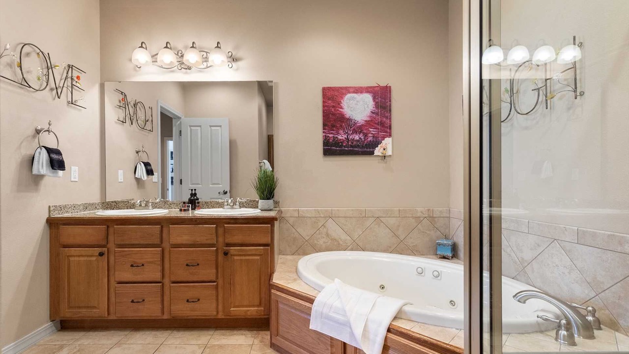 Photo of Bathroom in Hollister