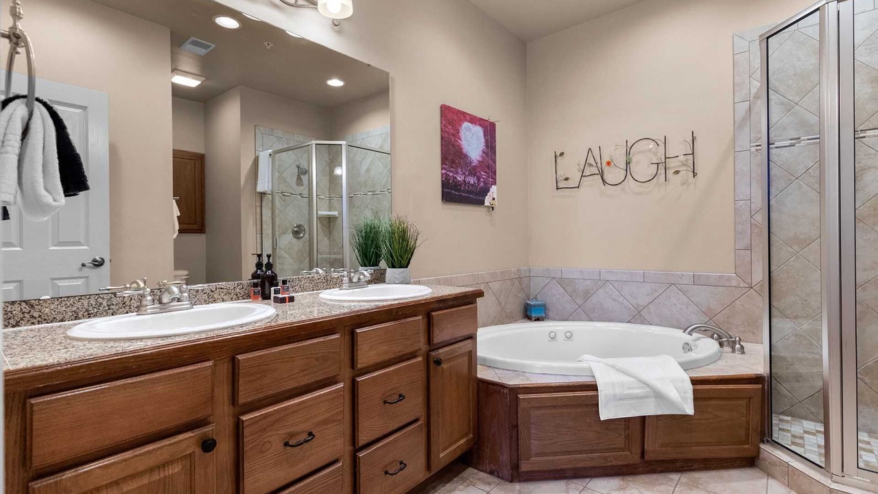 Photo of Bathroom in Hollister