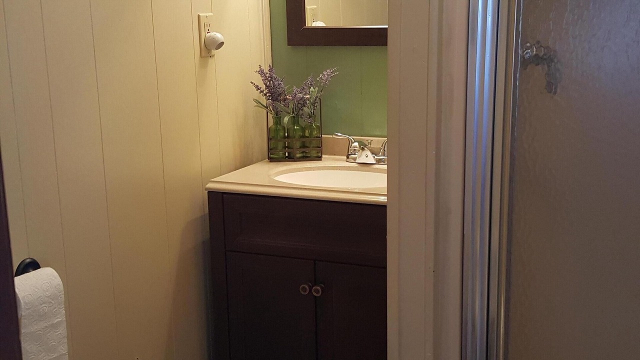 Photo of Bathroom in Hollister