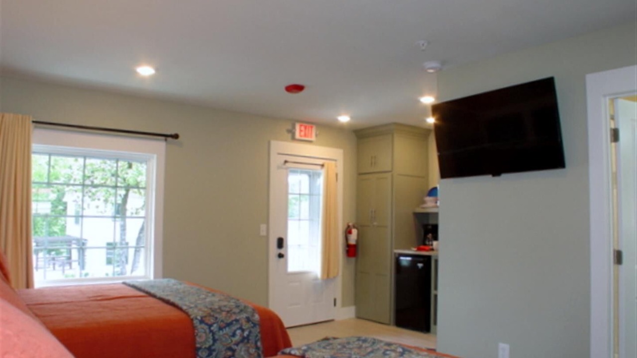 Photo of Bedroom in Downtown Branson