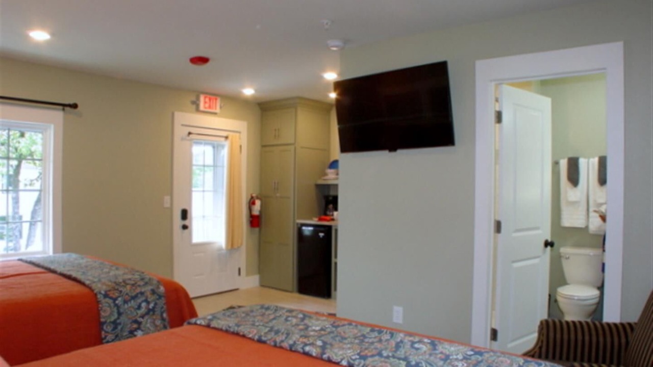 Photo of Bedroom in Downtown Branson