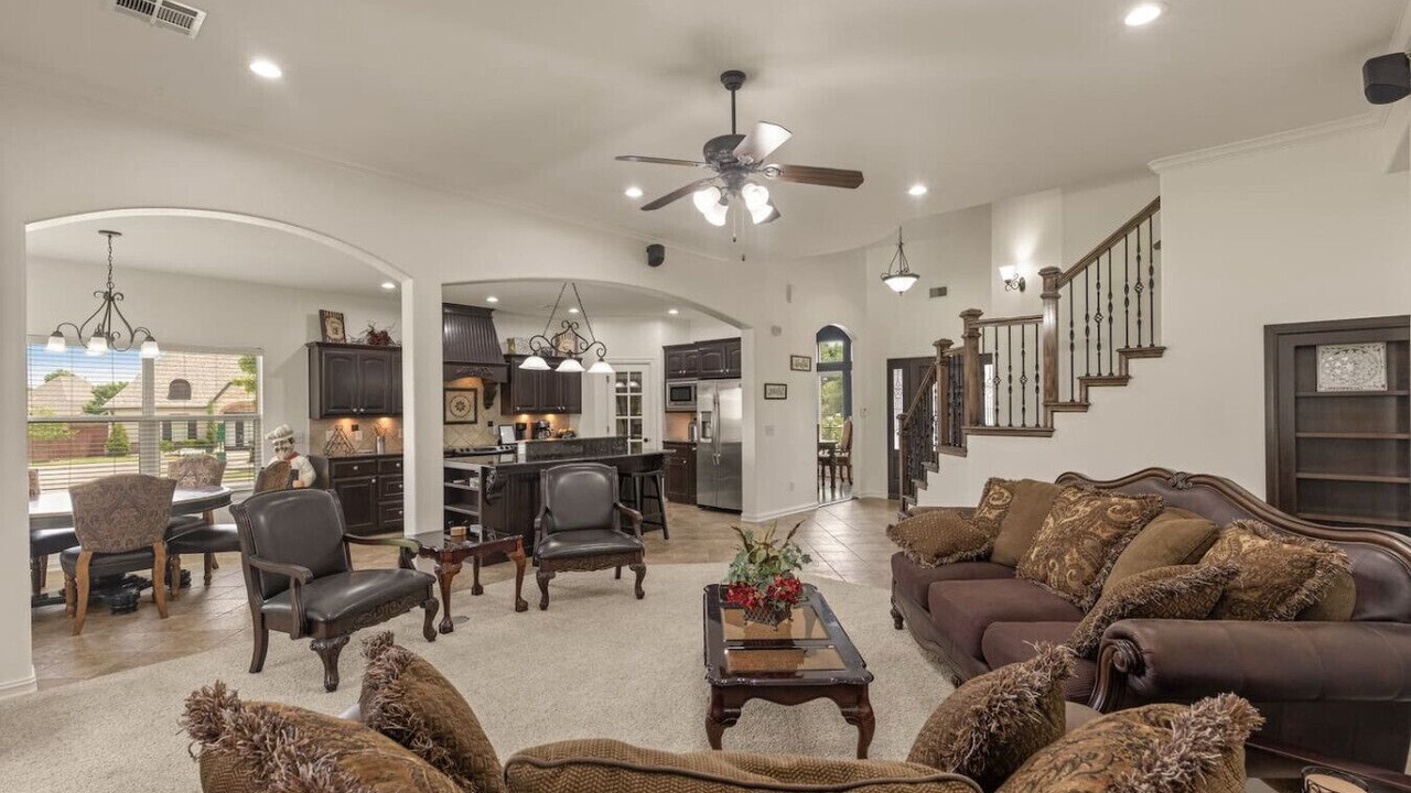 Photo of Livingroom in Tulsa