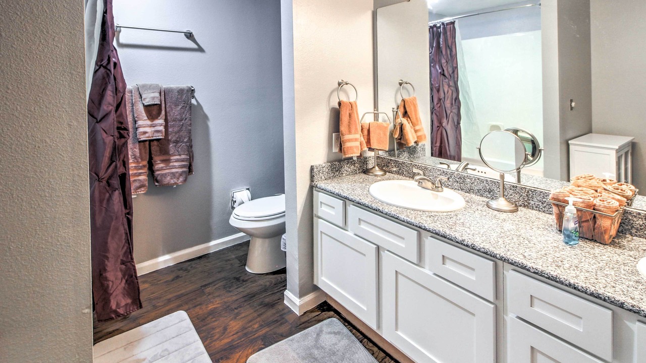 Photo of Bathroom in Table Rock