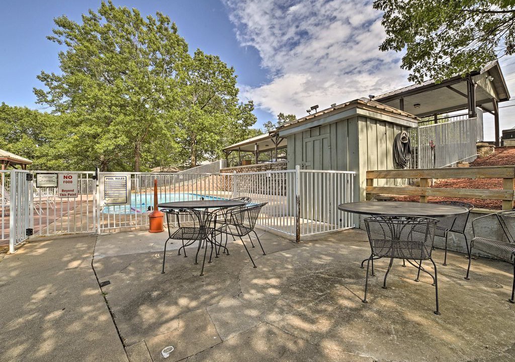 Photo of Outdoor in Notch Estates