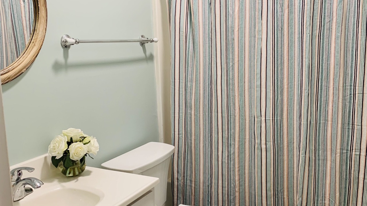 Photo of Bathroom in Waves