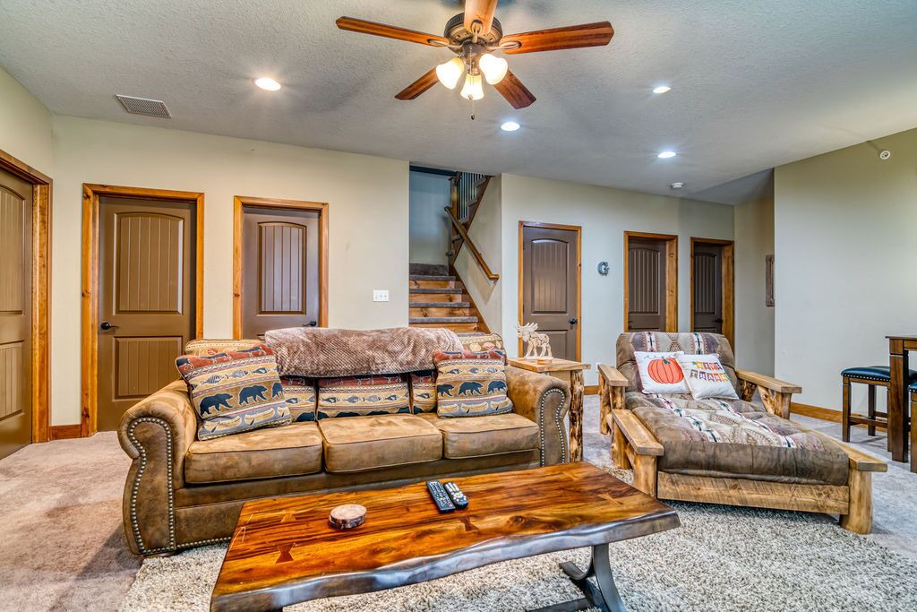 Photo of Bedroom in Hollister
