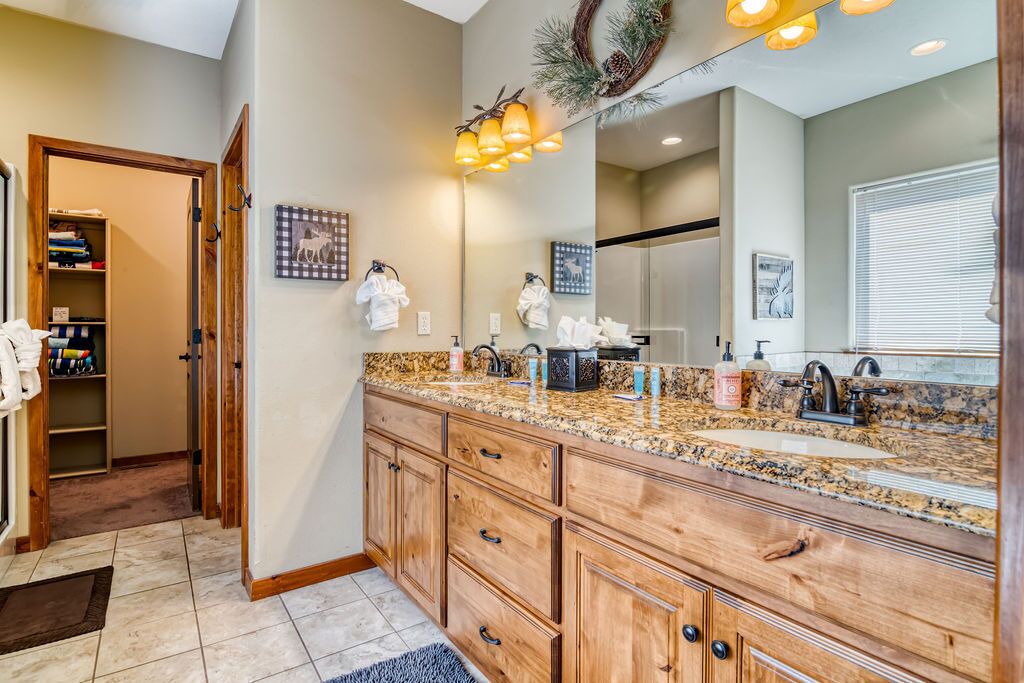 Photo of Bathroom in Hollister