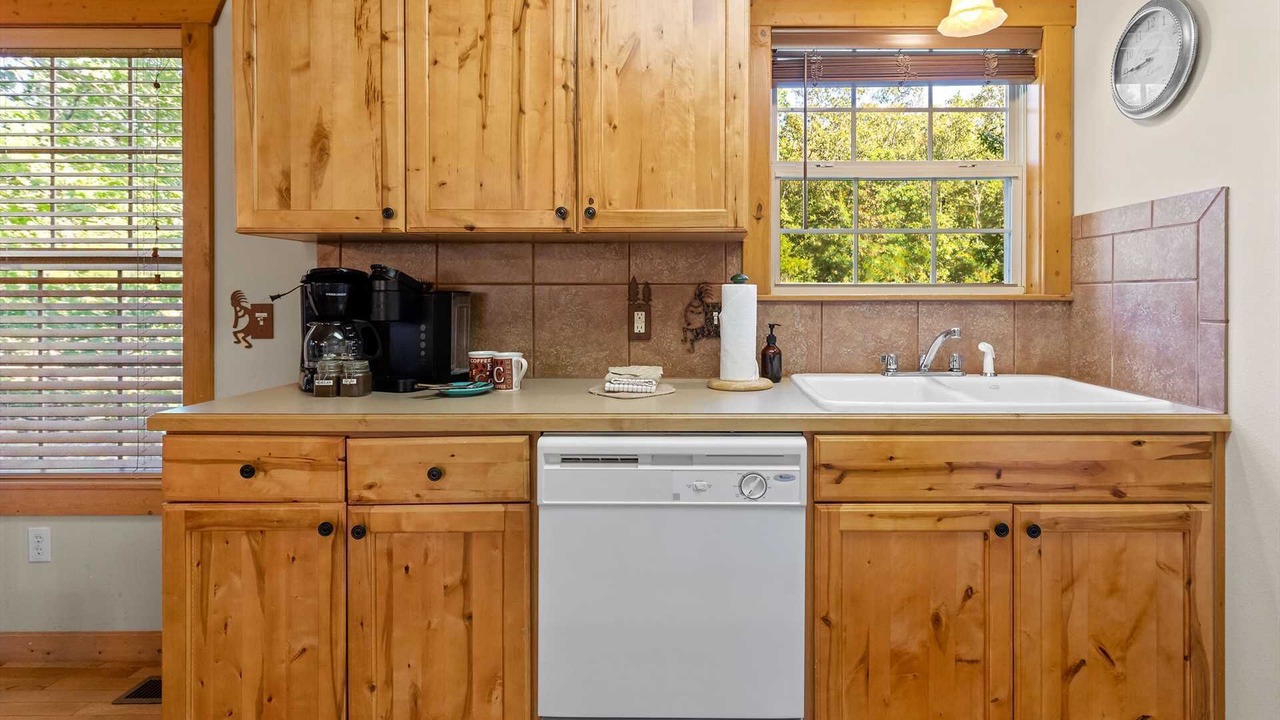 Photo of Kitchen in Reeds Spring
