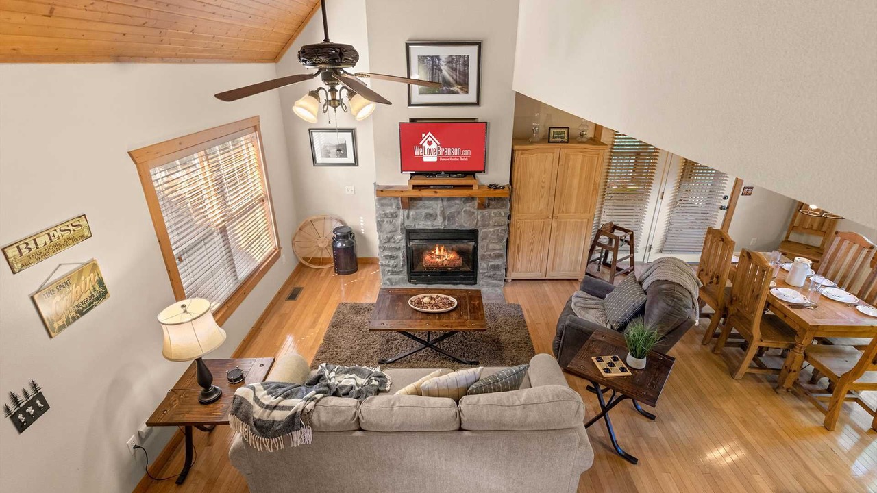 Photo of Livingroom in Reeds Spring