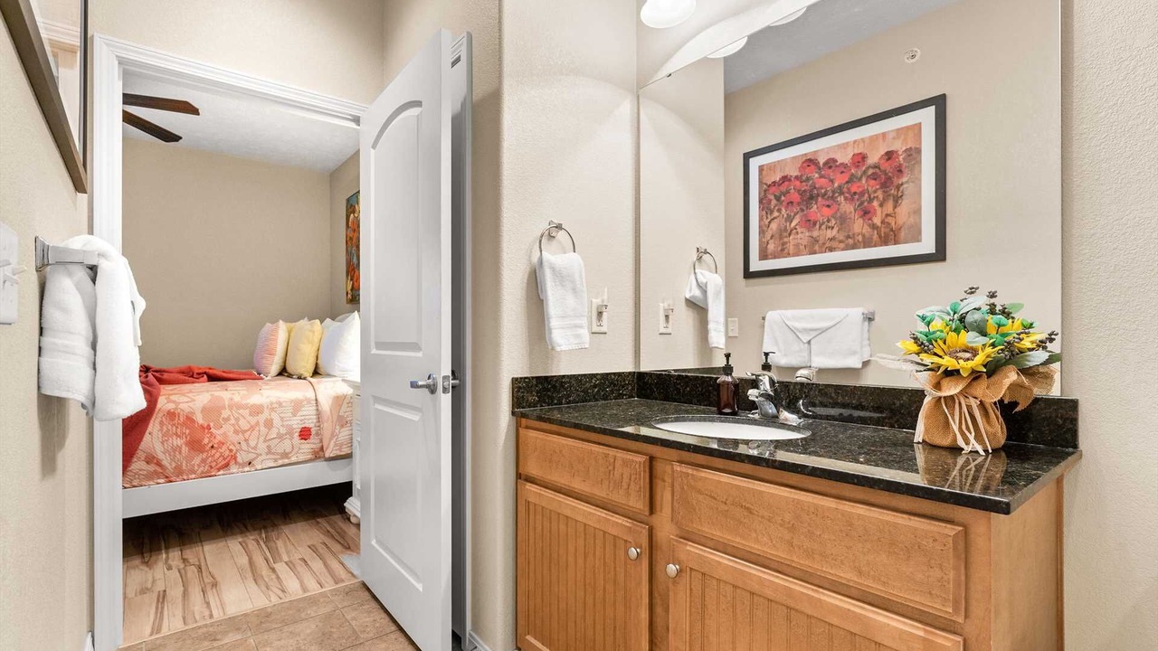 Photo of Bathroom in Table Rock
