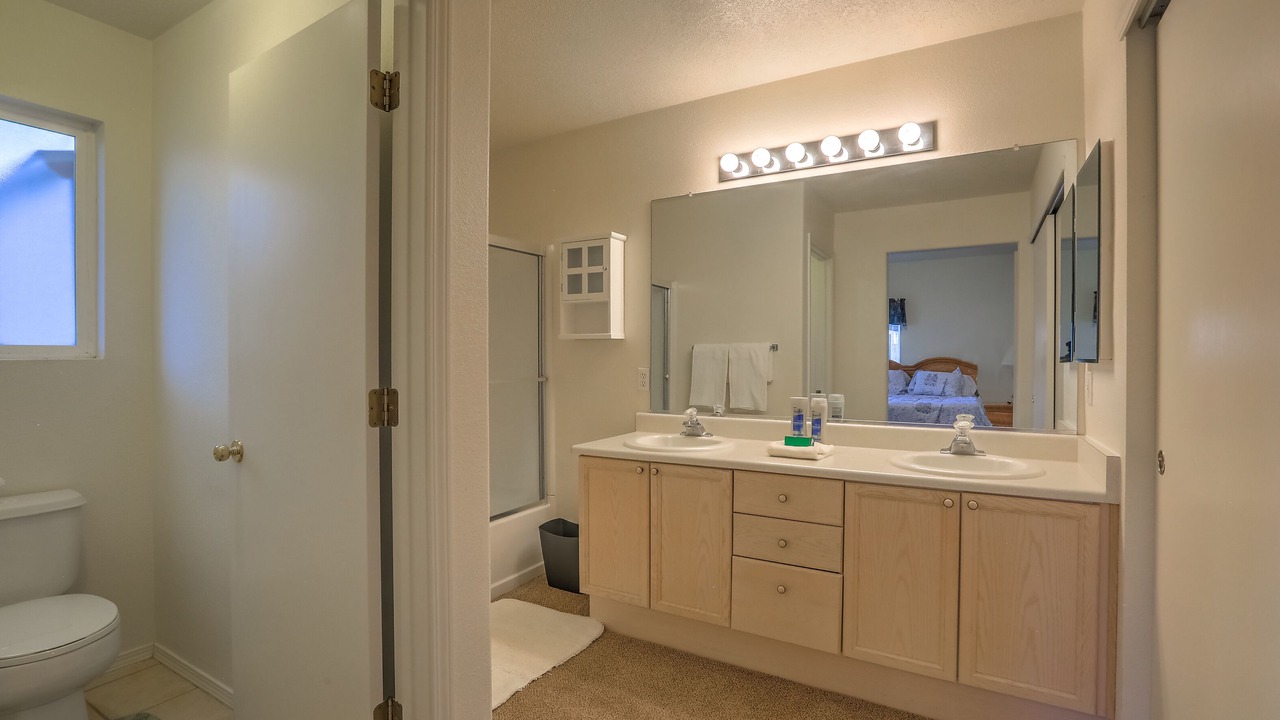Photo of Bathroom in Nor Este