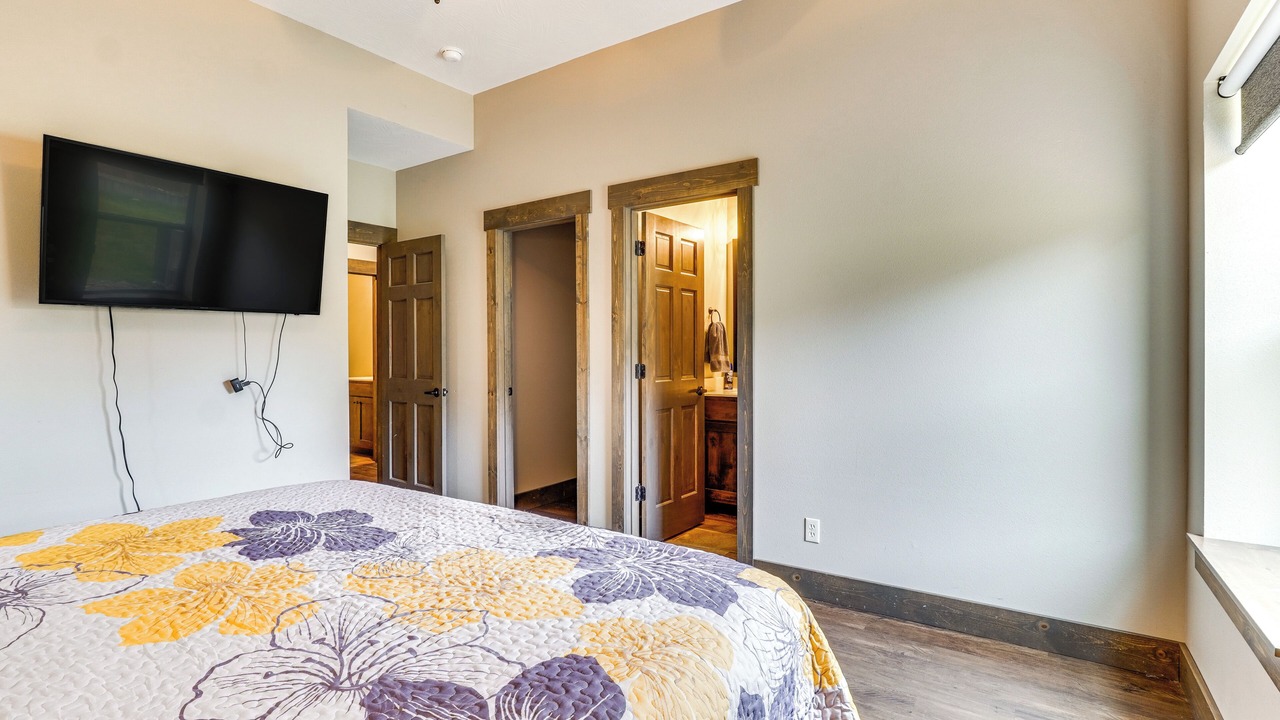 Photo of Bedroom in Lampe