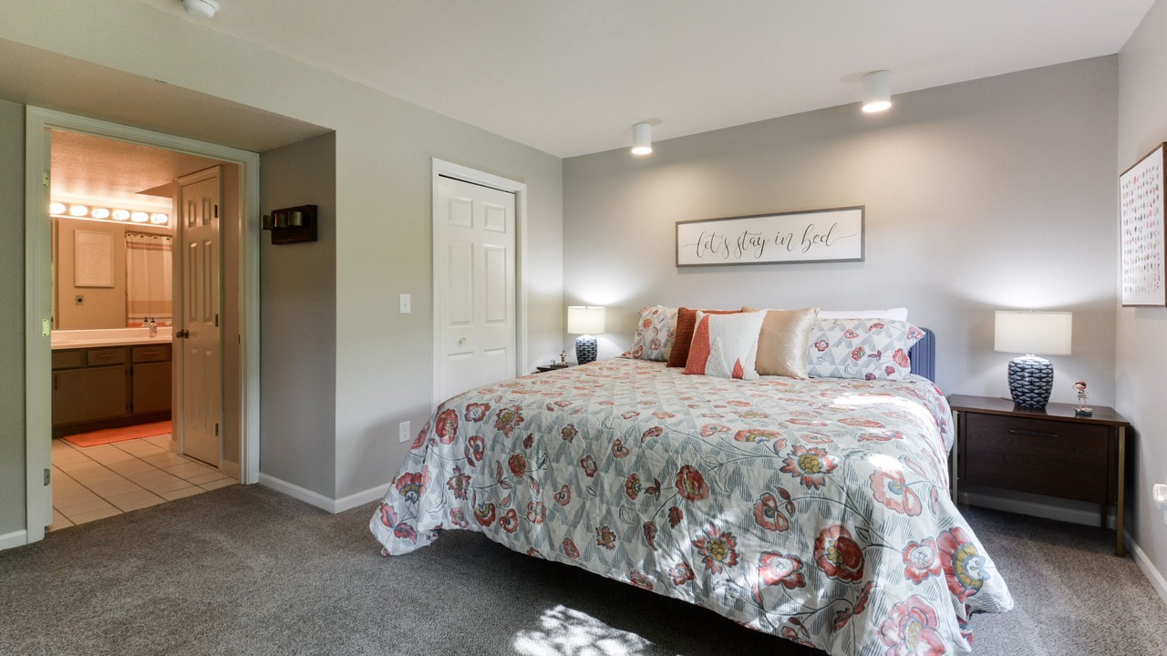 Photo of Bedroom in Table Rock