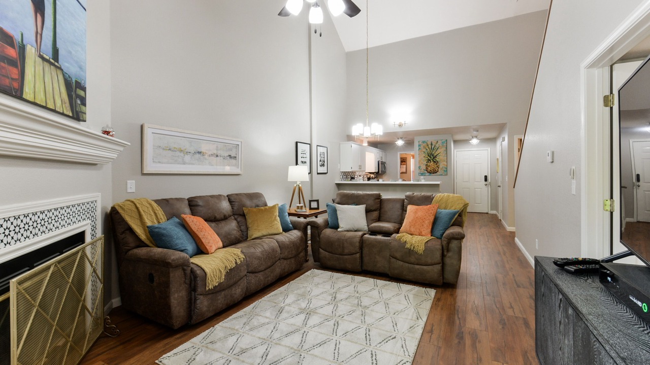 Photo of Livingroom in Table Rock