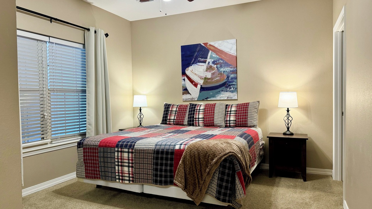 Photo of Bedroom in Hollister