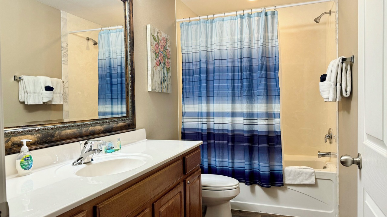 Photo of Bathroom in Hollister