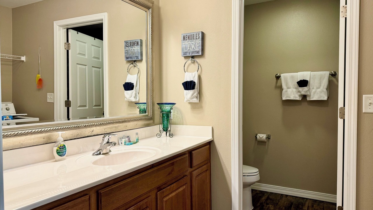 Photo of Bathroom in Hollister