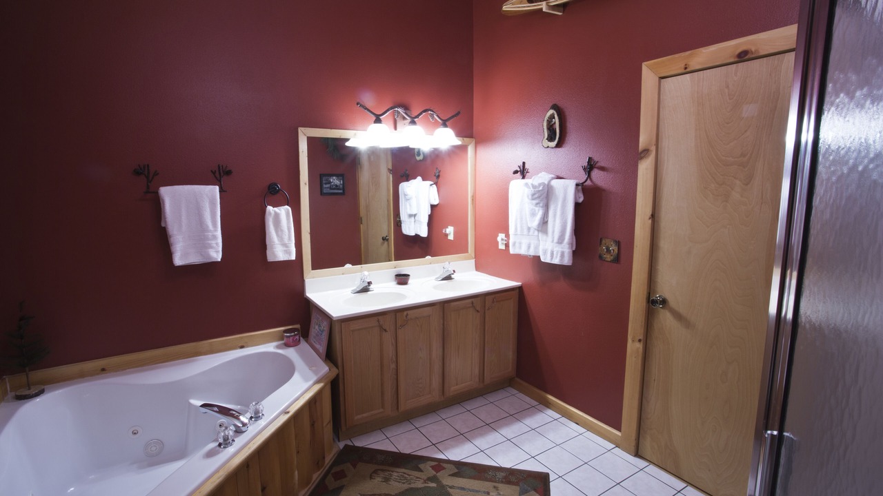Photo of Bathroom in Notch Estates