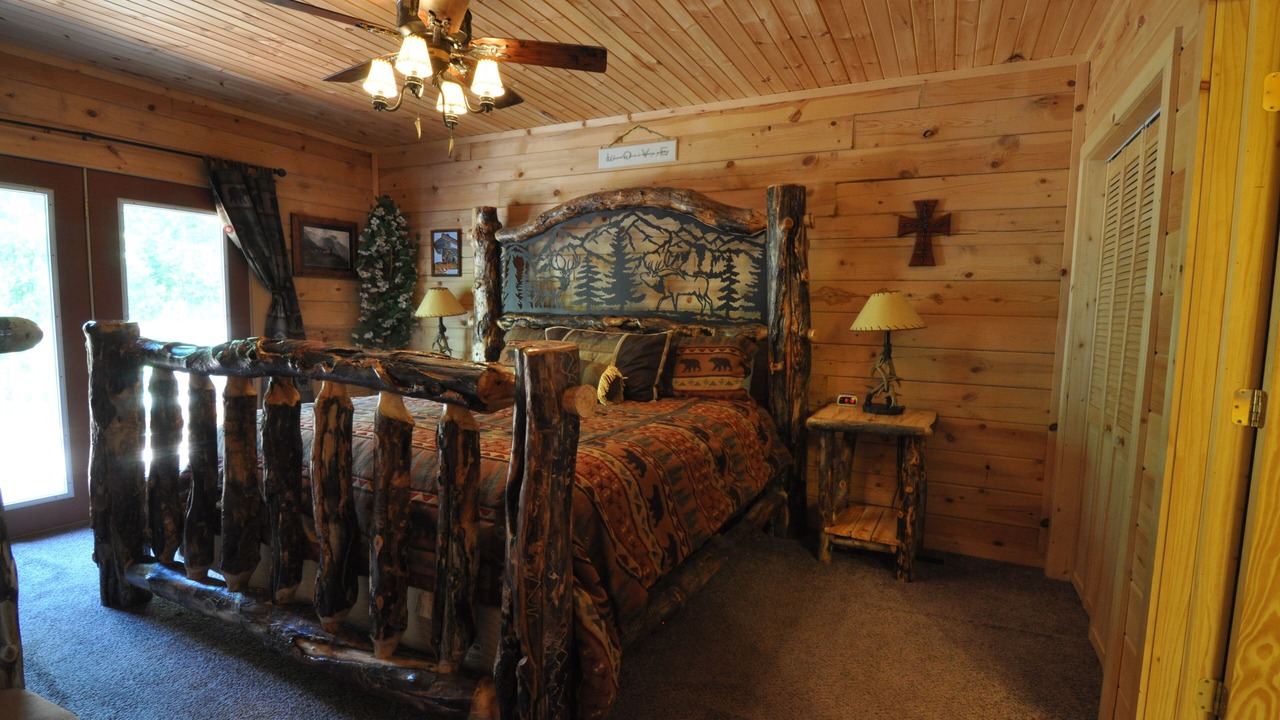 Photo of Bathroom in Branson Cedars