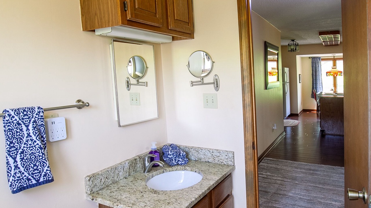 Photo of Bathroom in West Shore