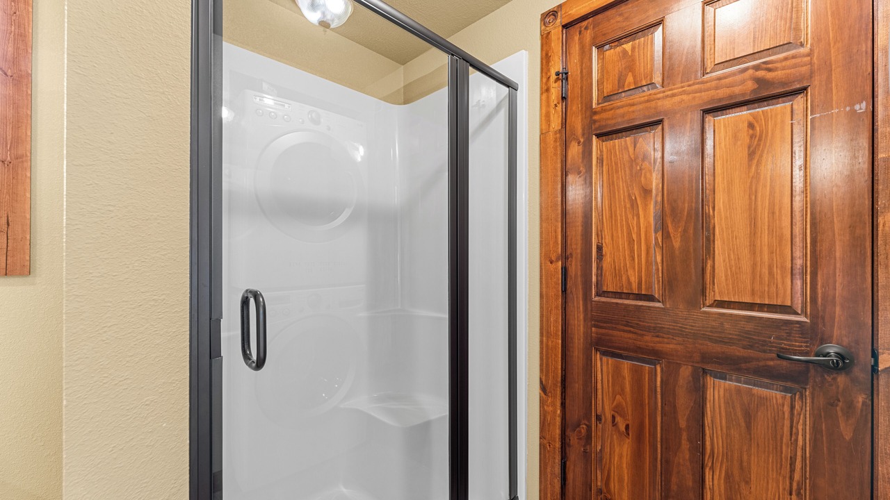 Photo of Bathroom in Reeds Spring