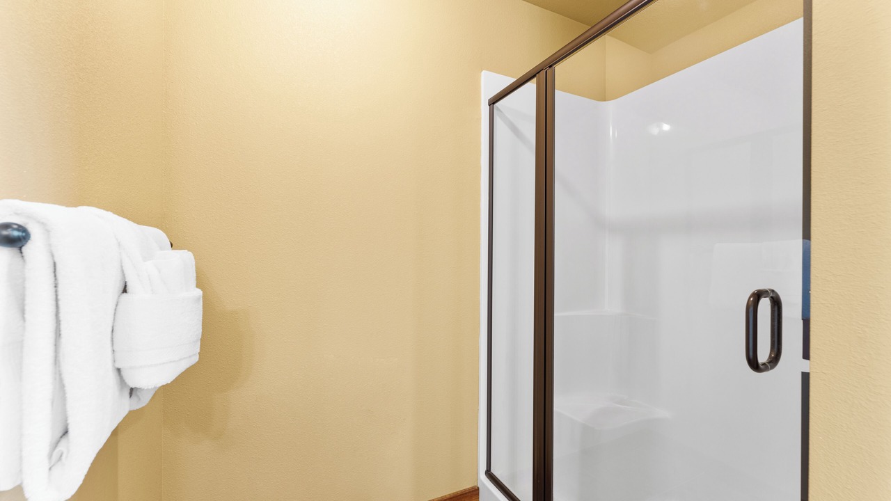 Photo of Bathroom in Reeds Spring
