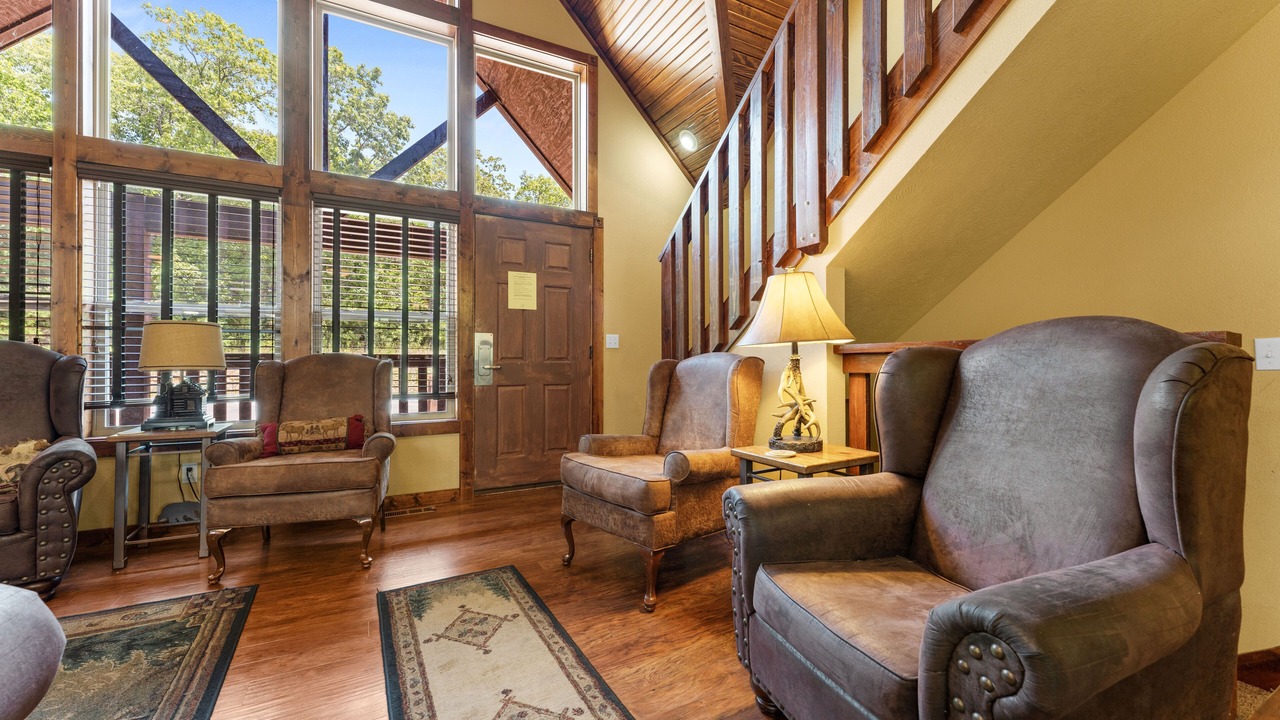 Photo of Livingroom in Reeds Spring