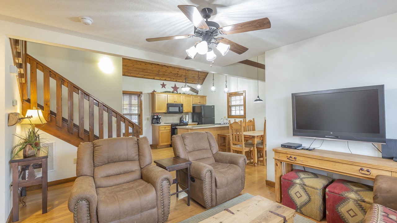 Photo of Livingroom in Reeds Spring