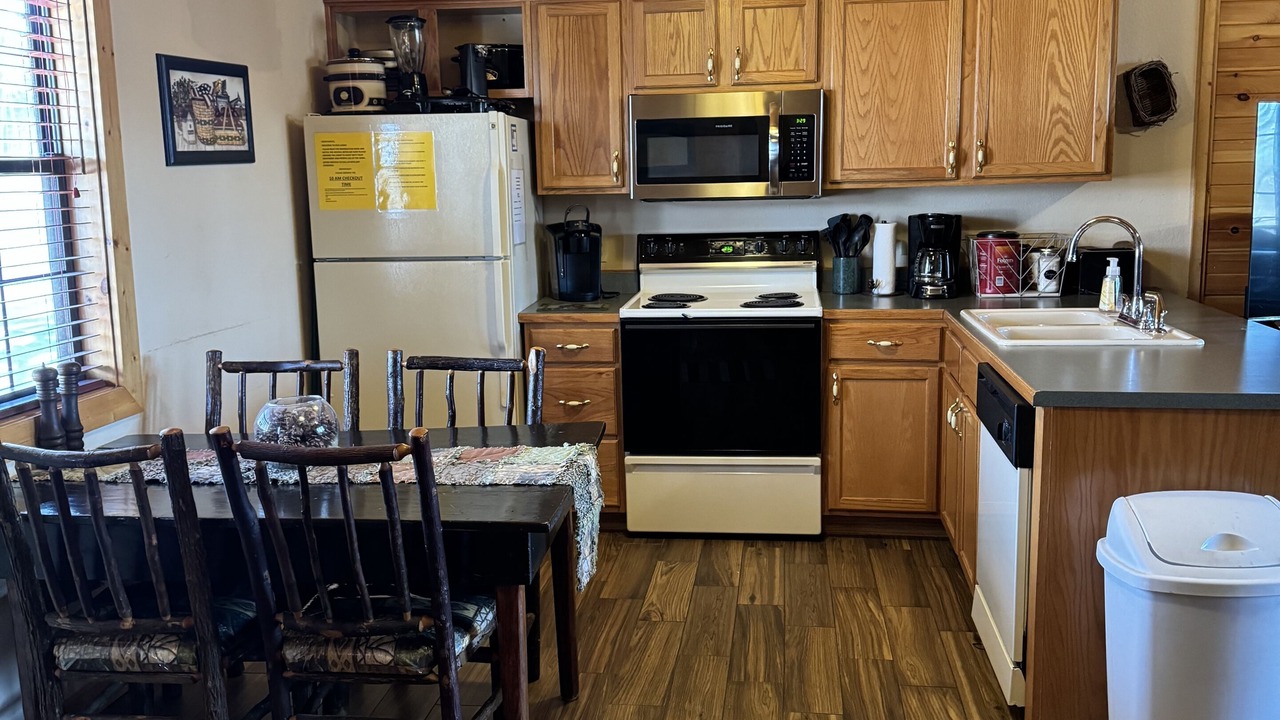 Photo of Others in Notch Estates