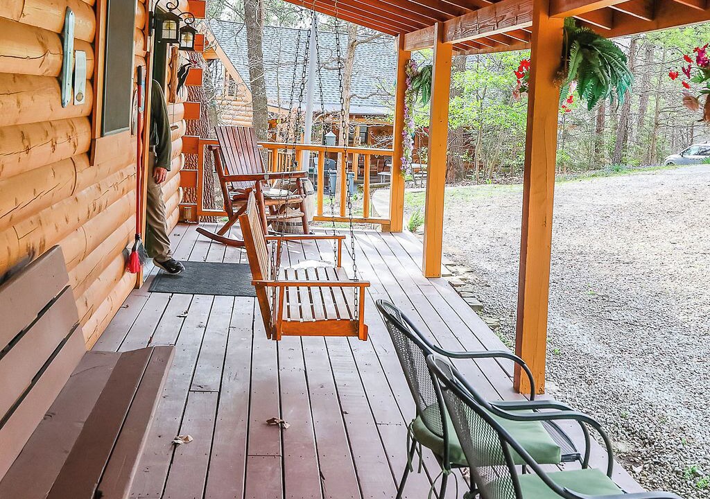 Photo of Patio Balcony in Blue Eye