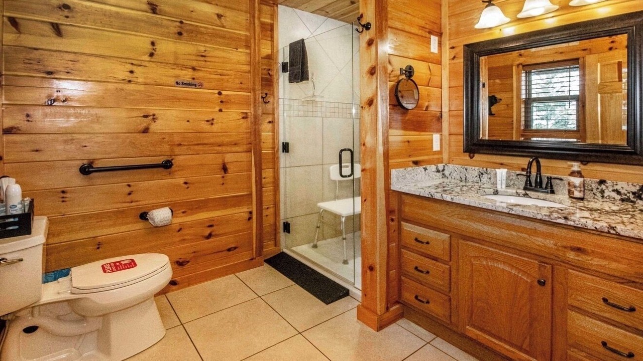 Photo of Bathroom in Sevierville