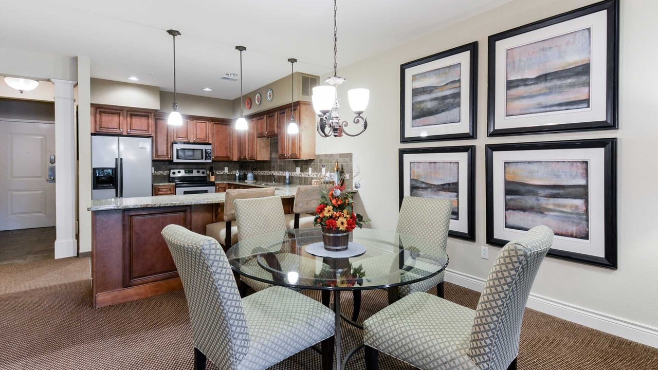 Photo of Bedroom in Branson