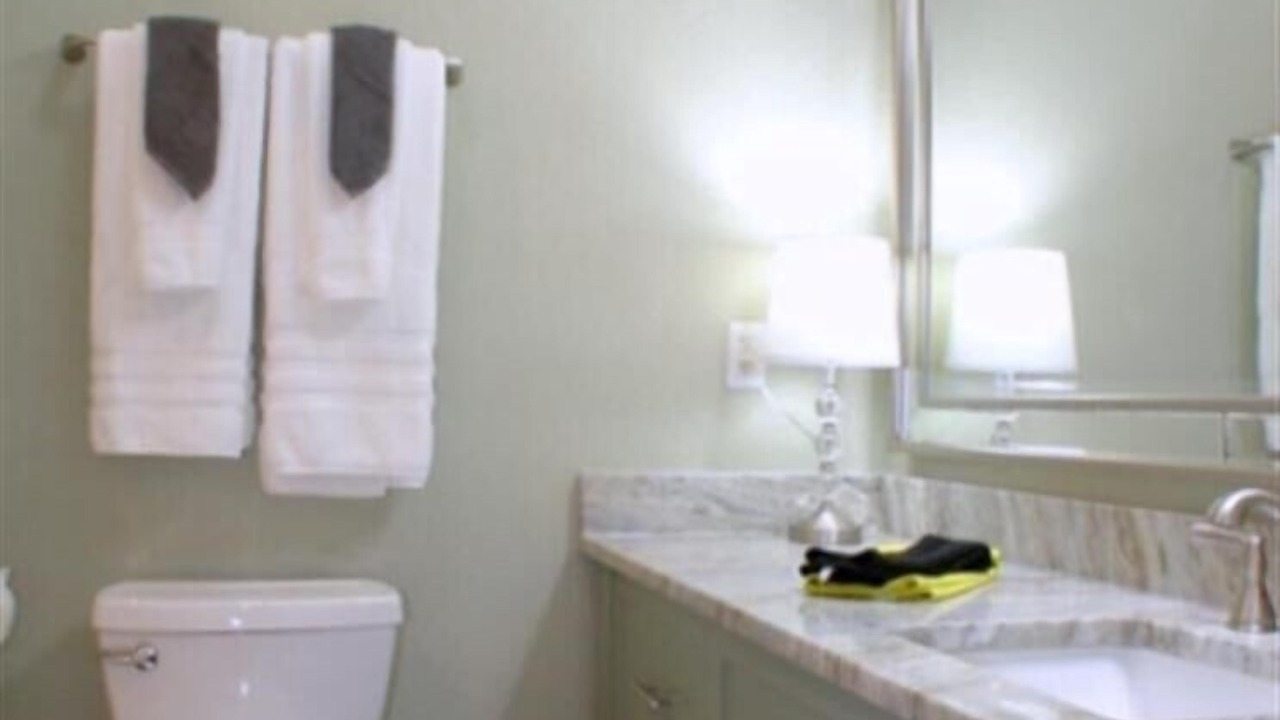 Photo of Bathroom in Downtown Branson