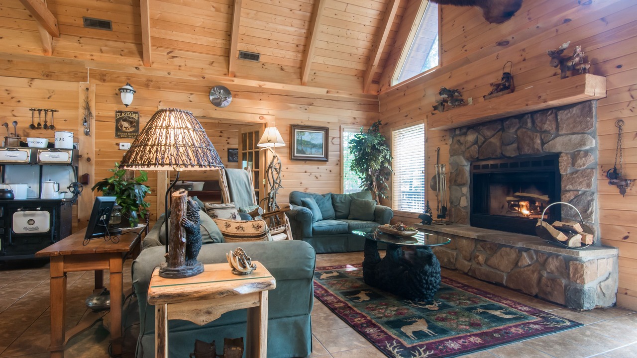 Photo of Livingroom in Branson Cedars