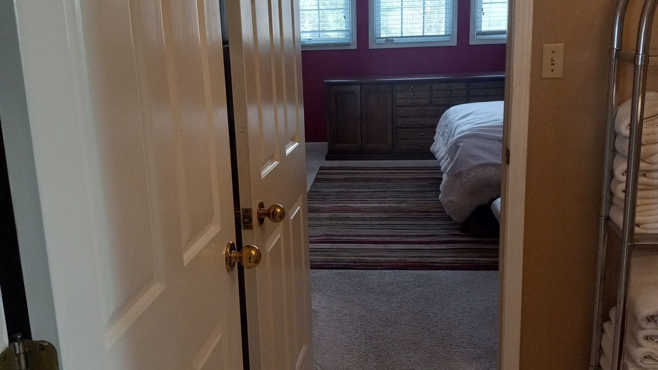 Photo of Bedroom in Prospect