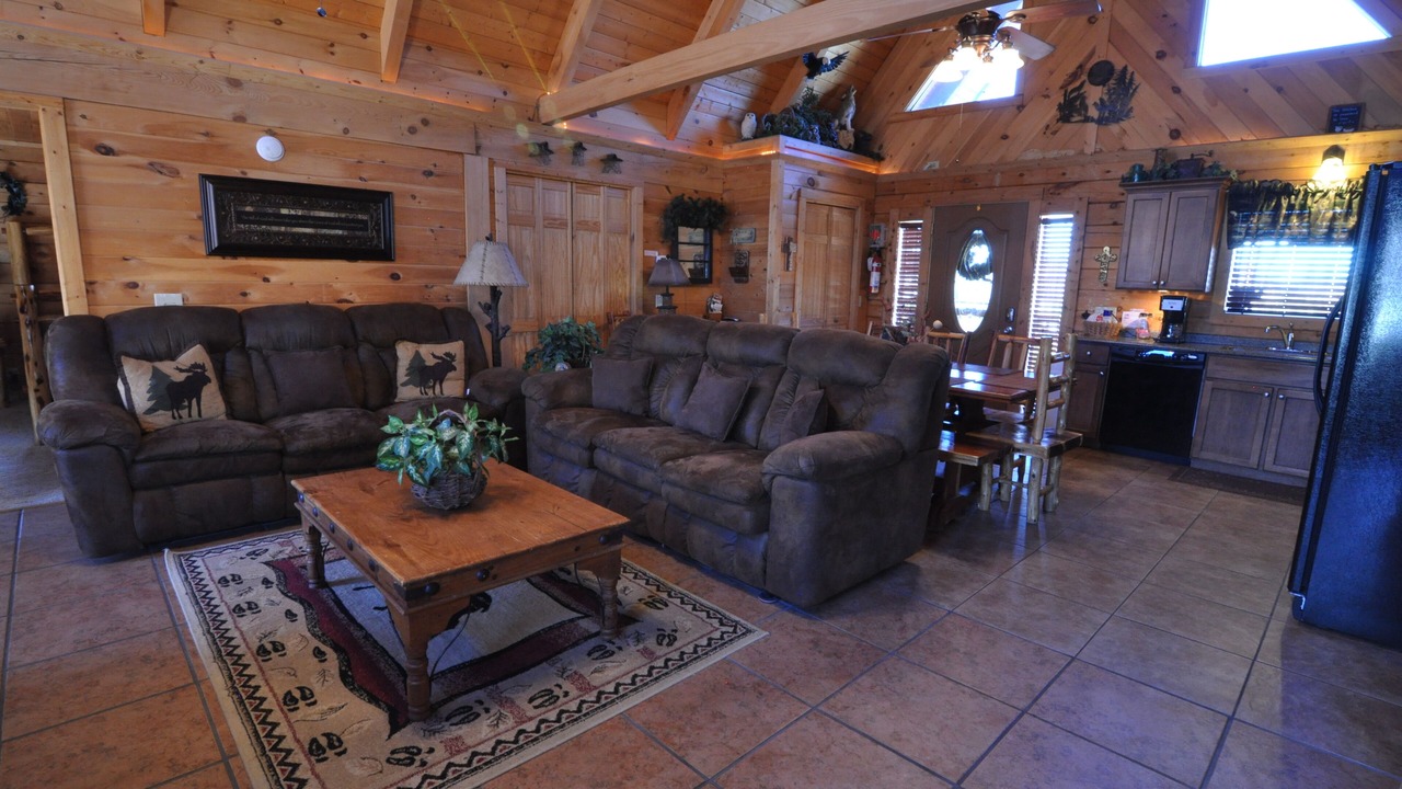 Photo of Bedroom in Branson Cedars