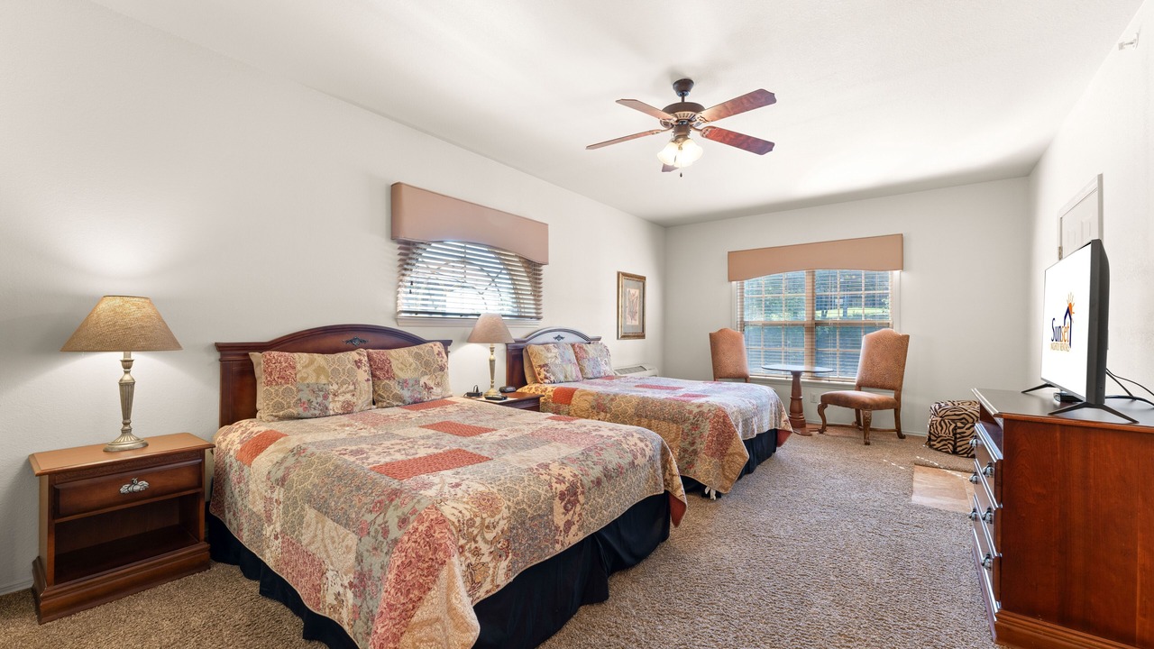 Photo of Bedroom in Branson West