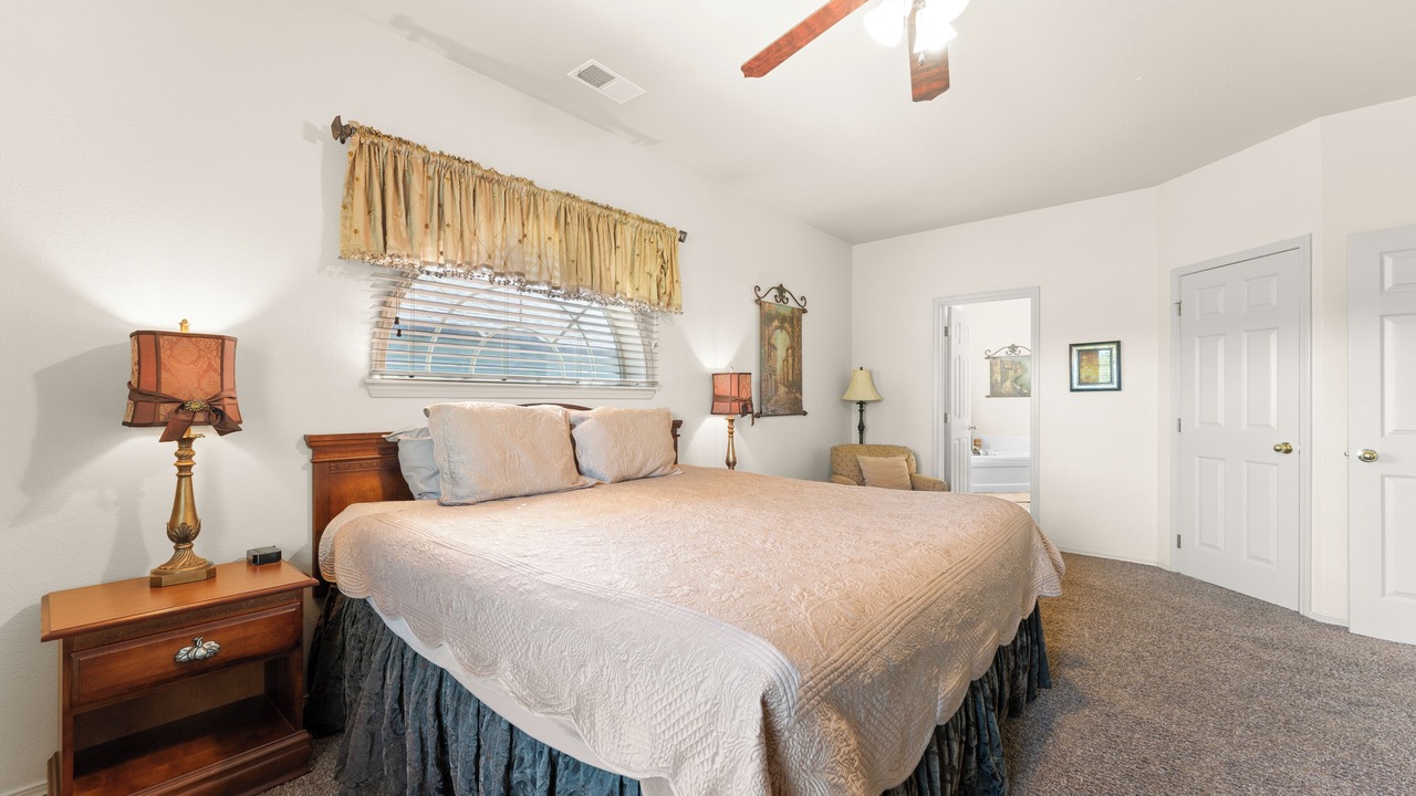 Photo of Bedroom in Branson West