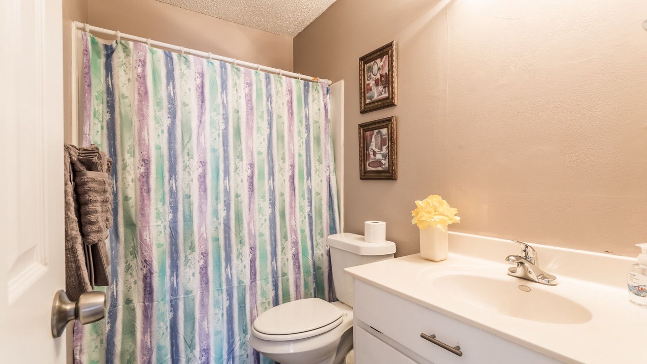 Photo of Bathroom in Overland Park
