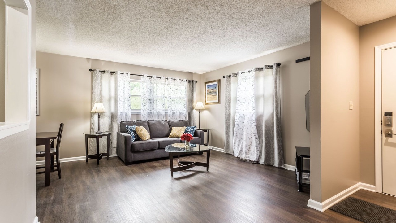 Photo of Livingroom in Overland Park