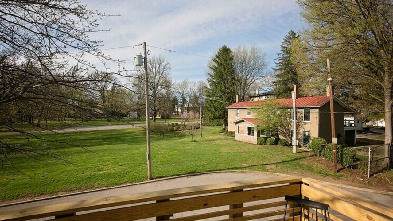 Photo of Outdoor in Crescent Hill