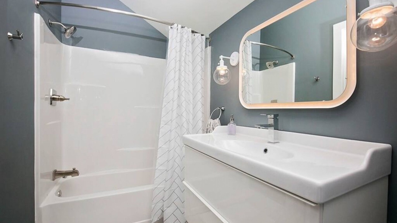 Photo of Bathroom in Crescent Hill