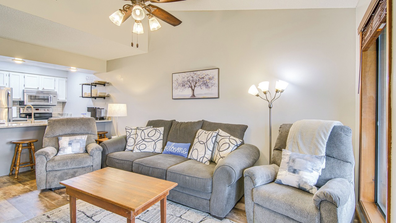 Photo of Livingroom in Notch Estates