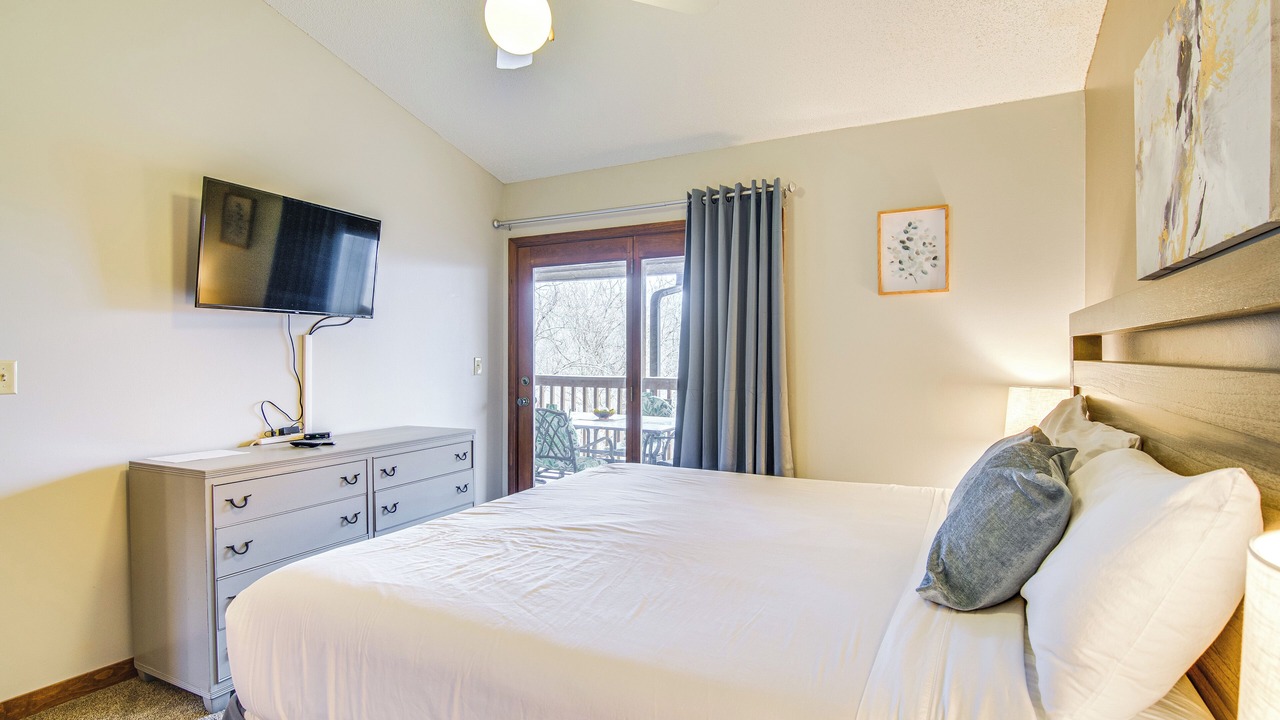 Photo of Bedroom in Notch Estates